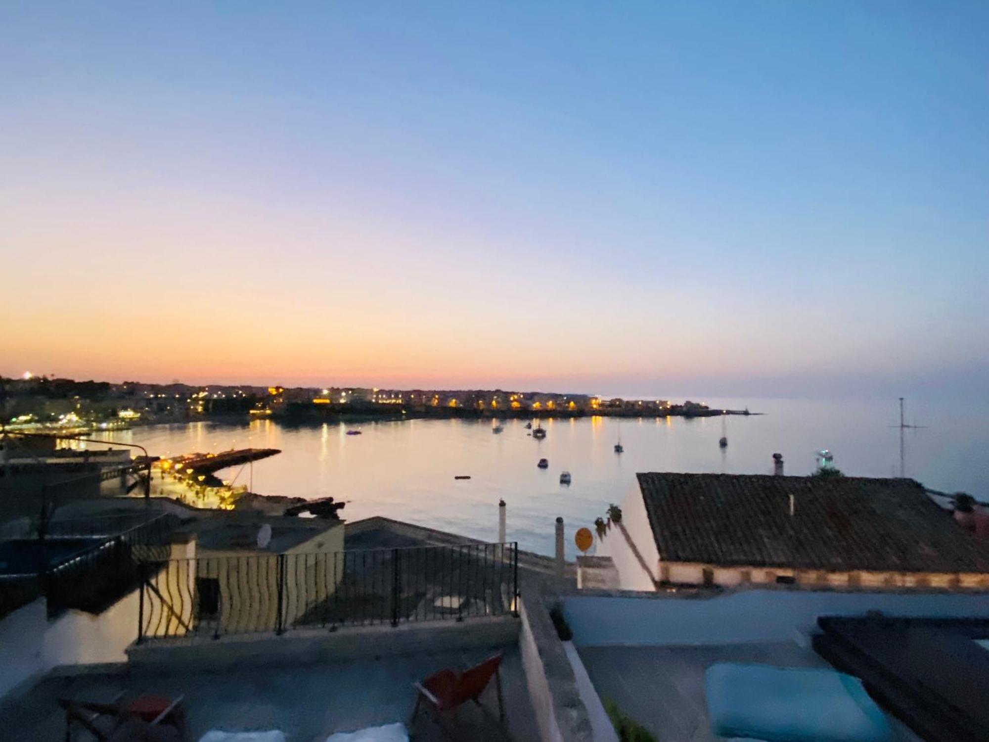 Dimora Del Sole Luxury And Charm Apartment 奥特朗托 外观 照片